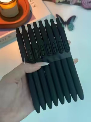 Love me some nice new pen on a Friday ✨ #gelpens #blackgelpen #officesupplies #penwithfidget #ttshopfinds