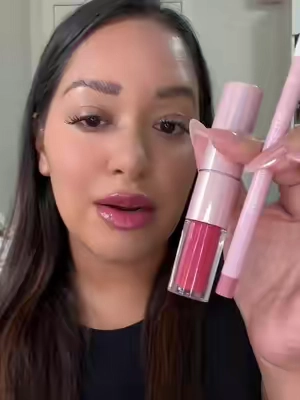 Loveee these soo much! #tartecosmetics #tartelipsculptor #lipcombo #ttsnationallipstickday #lipstick 
