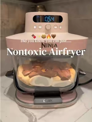 🔥🍫 Crispy, gooey, and so good 🤎 loving my new air fryer and especially because it’s NONTOXIC 🙌🏼 #ninjaairfryer #ninjacrispipro #dessert  