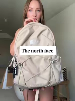 The north face jester backpack is so dreamy #backpack #thenorthface #northfacebackpack 