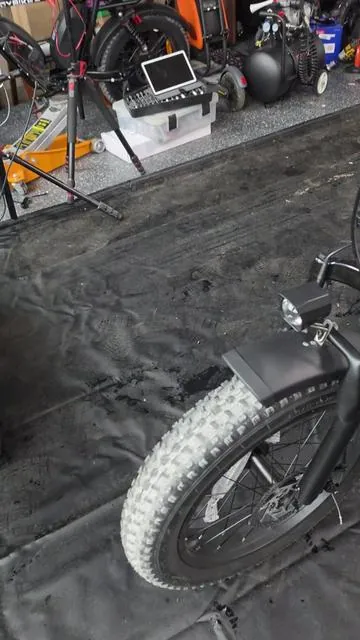 This thing is so sick 🤙 #ebike #dadsoftiktok #bluecollar 