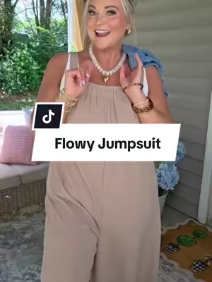 Flowy, comfy and a great transition piece for Fall 🍁@lepunuo_official #jumpsuit #overalls #teacheroutfit #midsizeoutfits #CapCut 