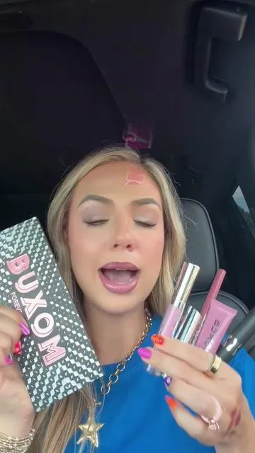 @buxomcosmetics Dolly Makeup Bundle! #buxom #makeupbundle #tiktokshopcreatorpicks #eyeshadowpalette #lipcombo 