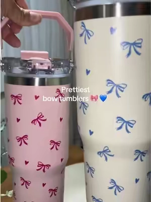 Love the colors bows and hearts 🎀 💙 #tumblers #tumblersoftiktok #tumbler #bow #coquette 