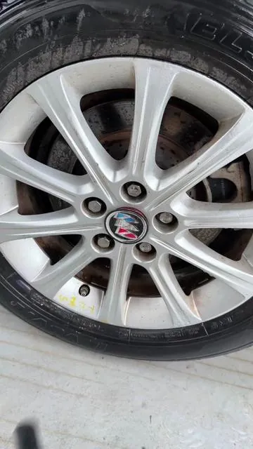 ¿Todavía pierdes tiempo aflojando tornillos a mano? #ImpactWrench #DealsforYouDays #DIYAuto #TikTokShop #CarTools