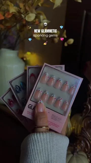 Sparkling Gems are here!💎 New press ons nails from Glamnetic! ✨💅 #glamnetic #pressonnails #pressons #birthstone #sparklinggems 