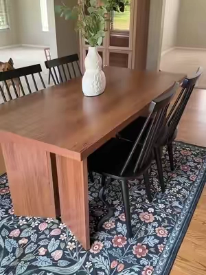 The price and reviews are awesome! Adds interest to your space. I’ll definitely be ordering more #rug #arearug #rugs #homedecor 
