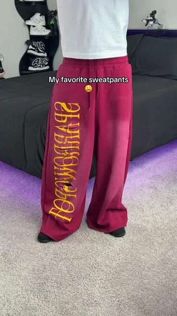👆🏽Grab a pair before they sell out👆🏽 #recentpickups #musthaves #sweatpants #trending #viraltiktok 