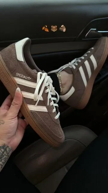 ADIDAS Handball Spezial 🤎 #adidas #adidasspezial #brownadidas #autumn #spezial 