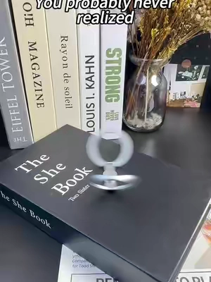 I only realized it now. #magneticphonestand #fidgetspinner #coolgadgets #fidgettoy #tiktokshop 