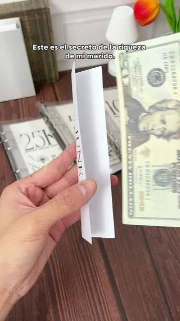Esta es la señal para que comiences un reto de ahorro de 12 meses.#savingchallenge  #10kchallenge  #moneytok  #savingmoney  #cashstuffing 