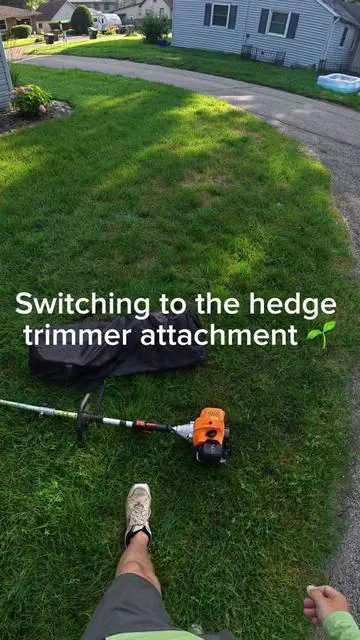 Switching to the hedge trimmer attachment on the Vevor 6 in 1 — tall hedges are no problem 🌱 #lawncare #vevor #hedgetrimmer  #lawncaretok #grasstosnow @vevor.official