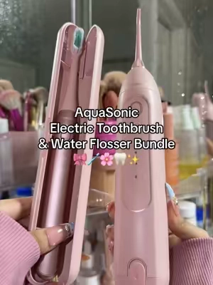 The easiest way to get squeaky clean teeth 🎀🦷✨ It’s on SALE 🤩 #aquasonic #electrictoothbrush #waterflosser #teethcare #oralcareroutine 