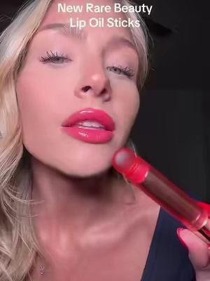 Yeah the pigment and feel… unmatched🙌🏼 New @Rare Beauty Soft Pinch Lip Oil Sticks ✨ #rarebeauty #rarebeautylipoilstick #rarebeautymakeup #rarebeautybyselena #lipbalms 
