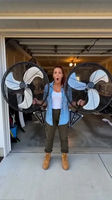 #wallfan #industrialfan #coolingsolutions #garagesalefinds #fyp 