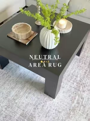 Going on 6+ months and it’s still in perfect condition ✨ Such amazing quality & sooo pretty 😍 #neutralrug #arearug #machinewashablerug #modernhome #cozyhome 