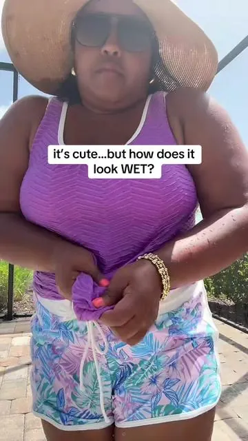 Everybody wants to have an idea of what the suit looks like wet. Here you go!  Still perfect. Doesn’t cling to belly. Shorts kept their shape. Lined. Pads supported the bust. I’m wearing an XL and I love it. #tiktokshopcreatorpicks #summerwins #midsizeswim #tankini #aidonger @Aidonger 
