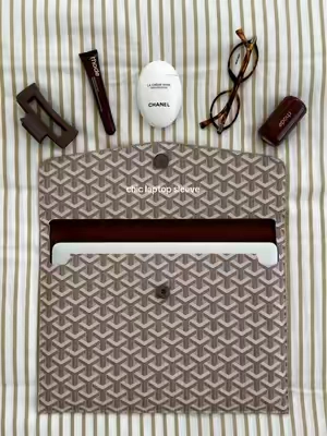 #laptopsleeve #laptopaccessories #aestheticsetup #techaccessories #girlythings 