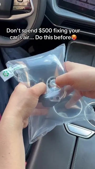 My car went from being an oven to a freezer with this 🧊🚗#TikTokShopFinds #GadgetsParaCar #AirePortatil #summervibes