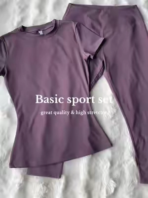 Omg! It’s perfect for this summer!!#sportwear #gymwear #yogawear #2pieceset #shortsleeve #capri #leggings #activewear #Fitness #fpy #OOTD 