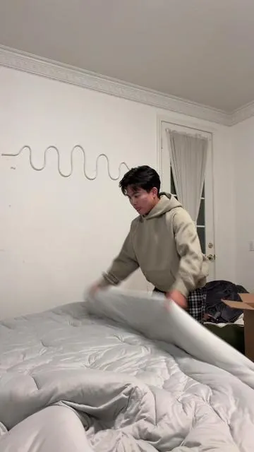 bro caught me clappin 🫠 #funny #relatable #comedy 