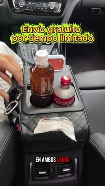 La almohadilla elevadora para el apoyabrazos del coche viene con una bolsa de almacenamiento que puede sostener teléfonos móviles y vasos.#carorganizer #storageorganize #car #autoaccessories #autoparts 