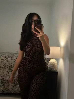 This suit turns heads 🐆🖤 every woman needs asapp 