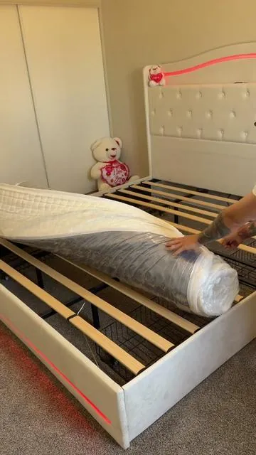 Colchón híbrido con memory foam y resortes #colchonmemoryfoam #colchoncomodo #colchonhibrido #colchondebuenacalidad @MJG Furniture 