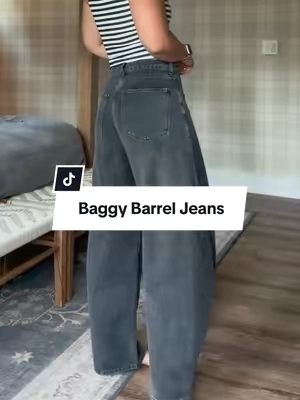 Wearing my true size 27! I’ll link them! #baggyjeans #barreljeans #womensjeans #fallfashiontrends #fallfashioninspo 