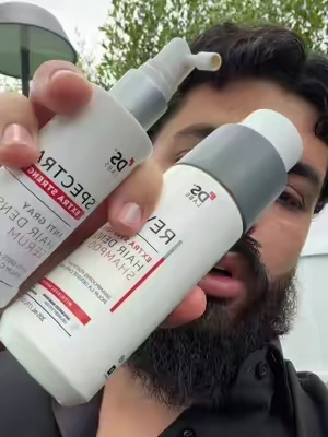La alopecia por tracción es algo muy común que suele suceder tanto en hombres y mujeres cuando realizan peinados con mucha tensión.  • la clave es siempre prevenir con buenos productos y siempre realizar este tipo de peinados o estilos con moderación ya que la caída se va generando a mediano largo plazo al igual que utilizar gorras muy apretadas o utilizarlas todo el día  #alopecia #caidadecabello #hairloss #hairlosstreatment #hairtips 