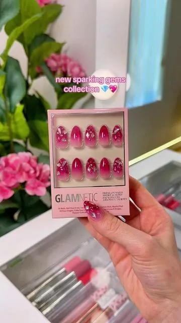 New from @Glamnetic 💅🏼🎀✨ set: pink tourmaline #pressonnails #pressons #glamnetic #nailinspo #longnails 