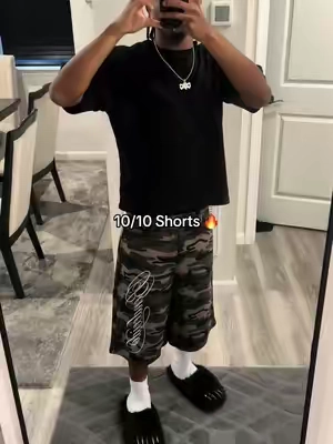 3/4 Shorts the moves all summer #fyp #fashion #viral #outfitinspo #baggyshorts 