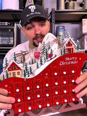 The perfect advent calendar that’s also a functional decoration 🥹 #christmasdecor #adventcalendar #christmascountdown #christmasinjuly 