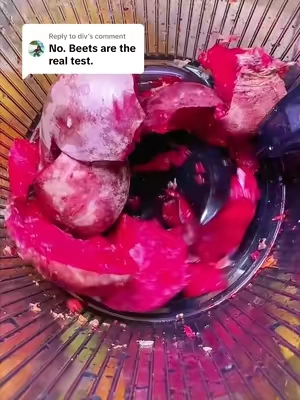 Replying to @div said beets are the real test so I tried’em. this LQZ cold press juicer went through beets just fine for me. I demo with the lid open to show the power of the juicer but all juicers have to be closed to operate for safety. #juicer #beets #beetjuice #pineapplejuice #juicingforhealth 