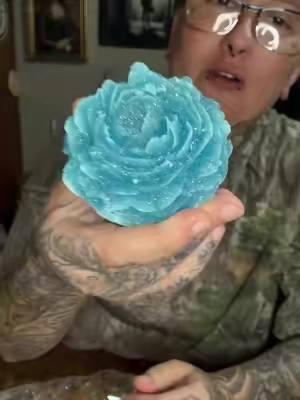 #silkygem #crystalcandy #candyreview 