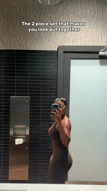 My favorite outfit to throw on and  look put together🤎 One of my favorite things about this set is that the top has built in pads, so I don’t have to wear a bra. Comfortable, flattering, and so easy to style. I linked the set to this video   ##matchingset##twopieceset#s#summerfindso#ootd