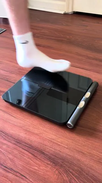 Yea… Wyze outdid themselves with this one🤯 don’t be too late grabbing their new BodyScan scale while it’s at that price! #scale #wyzescale #smartscale #fitnessscale #wyzescalebodyscan 