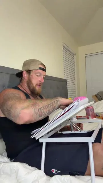 This foldable table has become one of those things I use way more than I expected. 🙌 Whether you’re working from home, eating on the couch, studying, gaming, or just relaxing with your favorite show, this adjustable table gives you a sturdy surface exactly where you need it. It folds away in seconds, adjusts to your perfect height, and even has a built-in cup holder to keep your drink within reach. Perfect for apartments, dorms, small spaces, or anyone who loves practical products that make life easier. ✨ Sometimes the simplest gadgets end up being your favorite. #TikTokMadeMeBuyIt #FoldableTable #HomeEssentials #WorkFromHome #studysetup 