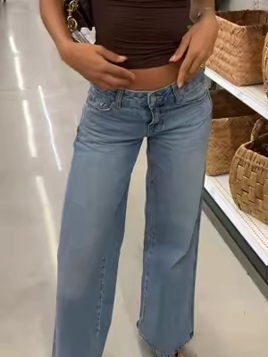 Lit every girl needs a pair 😮‍💨 #outfit #OOTD #outfitinspo #jeans #backtoschoolshopping @pacsun 