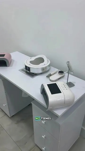 Todos estos equipos de ONAIL son caros pero tienes la posibilidad de pagarlos poco a poco #ONAIL #NailTech #NailEquipment #NailDrill #NailLamp 