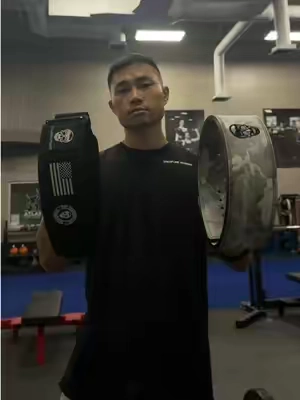 Quick locking belt & lever belt from Gymreapers - why you should have both  @Gymreapers #gymreapers #liftingbelt #quicklockingbelt #leverbelt 