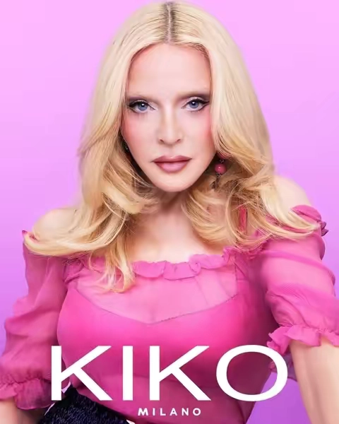 Our global brand ambassador dazzles in KIKO, featuring: ⭐️ Creamy Color Comfort Lip Liner to line the lips ⭐️ Unlimited Double Touch - applied to the center and blended outward   ⭐️ 3D Hydra Lipgloss applied to the center of the lips for extra dimension and shine. All available on TikTok Shop #kikomilano #haveyoumetkiko 