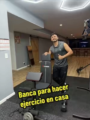Esta banca la necesitas en tu gimnasio en casa tiene muchas maneras de usarla yo desde que la tengo mis días de gym son perfectos 
