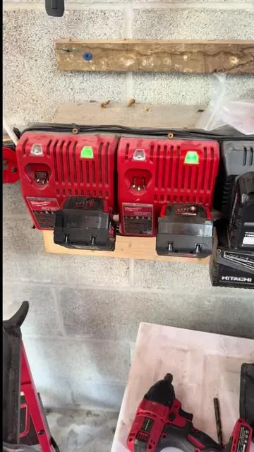 [Battery Not Included]Azocek 300W Adjustable DC Voltage Regulator for DeWalt 20V Battery, 4-in-1 Power Station with 100W USB-C PD, 15W Wireless Charging, XT60 2-30V Output & Smart LCD #tiktokshop #tools #toolsofthetrade #milwaukeetools #dewalt 