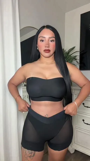 Shaper shorts everyone needs! ✨ @JOSHINE INC  . . . . #shapewear #joshine #shaper #tummycontrol #everydayessentials 