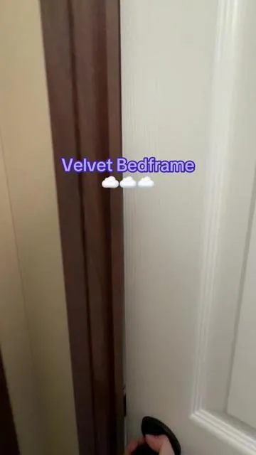 This Bedframe is a dream ☁️☁️😴 and it’s on a great sale! Check it out 💁🏼‍♀️ #creatorsearchinsights #bedding #homedecor #velvet #dealsforyoudays 
