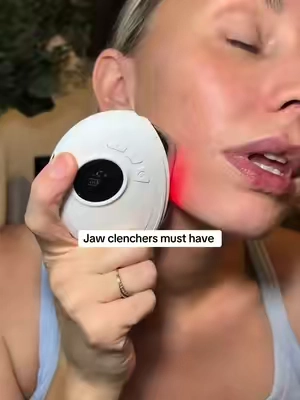 Honestly can’t live without this! #tmj #tmjrelief #tmjpain #guasha #tiktokshopcreatorpicks 