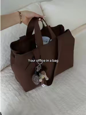 Lunch box? Work essentials? Tumbler? All in one bag🤌🏻#workbag #totebag #lunchbag #worktotebag #totebagforwork 