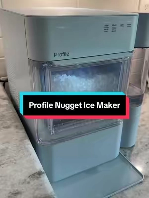 Best appliance I’ve ever bought 🩵🧊🙌🏻🙌🏻🙌🏻 #nuggetice #nuggeticemaker #geprofilenuggeticemaker #crunchyice #crunchyiceeating 