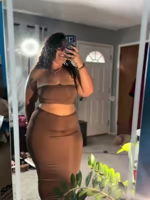 This set 🤎 #skirtset #tubetop #plussizefashion #womensfashion 